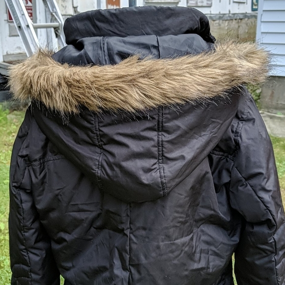 Donna Karan New York down parka with faux fur trim - Picture 2 of 7